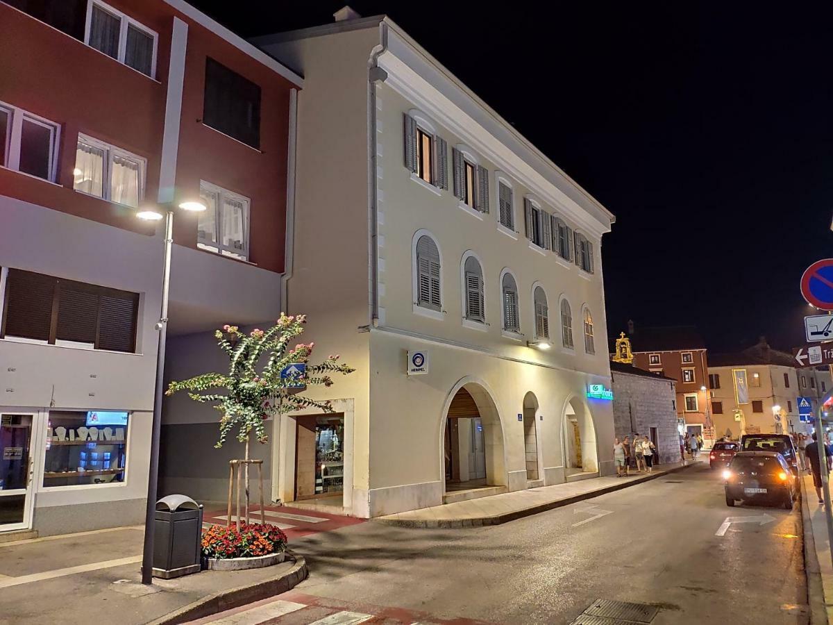 App E.N.A. Lägenhet Umag Exteriör bild